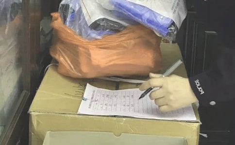 成品仓管员工作总结