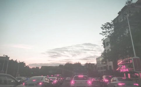 堵车的作文集锦[15篇]