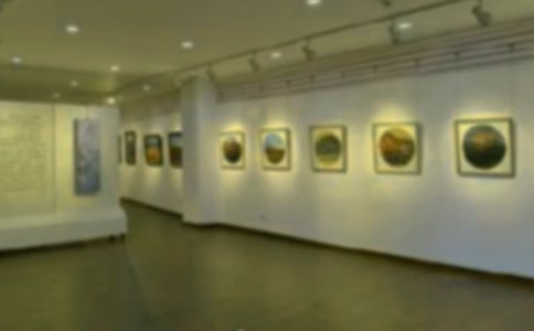 英国画展被追捧成开源节流淌新路