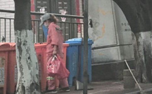 辛苦的环卫工作文