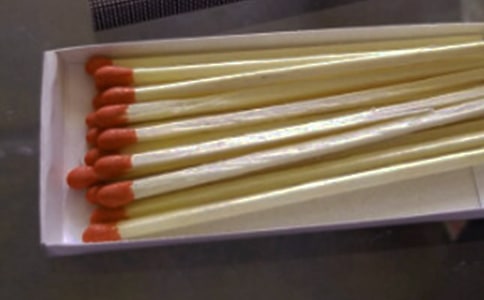 赞美火柴小学作文500字