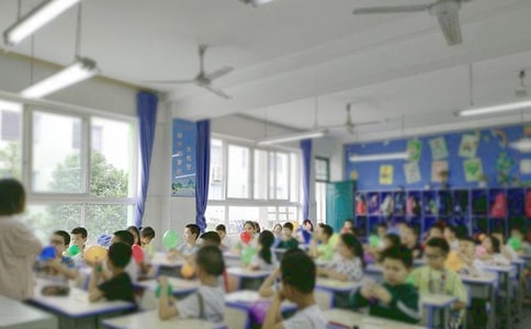 《检阅》教学实录