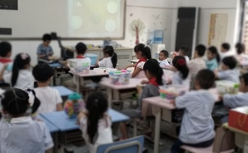 开学初学生励志演讲稿