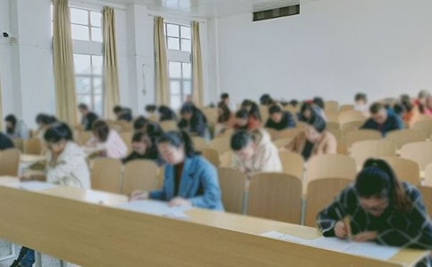 【实用】期中考试后的反思作文三篇