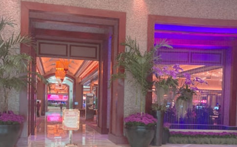 美容院店面转让协议书
