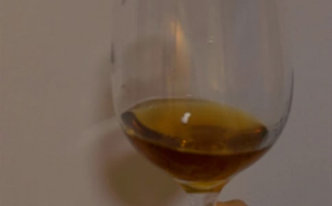 葡萄酒加盟代理店创业应该如何选址?