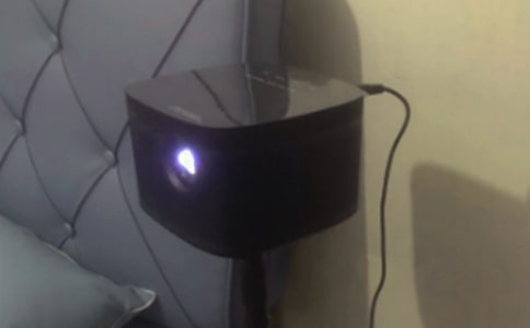 怎么用投影仪连接电脑