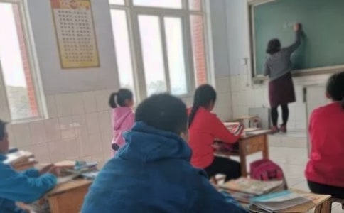 新学期八年级班级标语