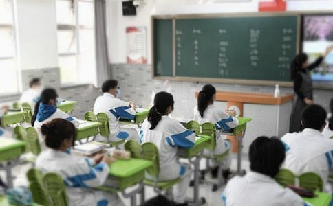 新学期开学班级标语汇编