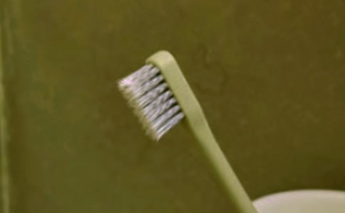 牙刷与牙膏的故事
