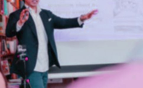 大一新生的励志演讲稿