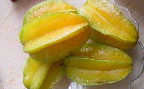 我们一起画杨桃作文