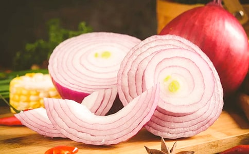 红酒泡洋葱做法及饮用方法