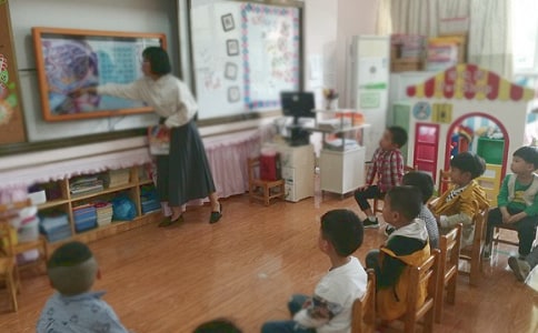 幼儿园教师语言教学随笔常用【8篇】