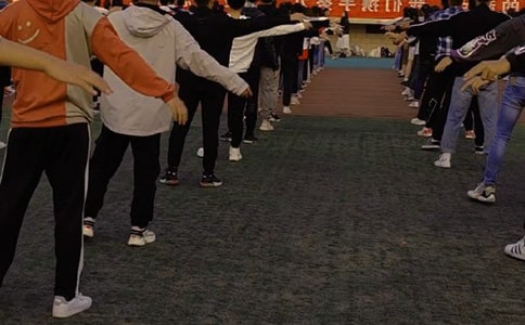 早操迟到检讨书(15篇)