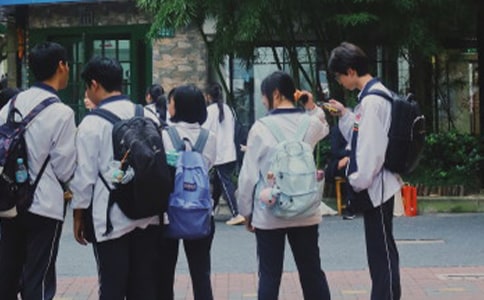 中学生期末评语通用15篇