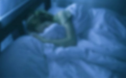 半夜失眠发圈的伤感句子